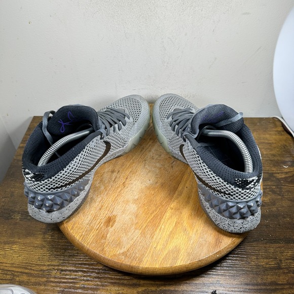 Nike Kyrie Better World Basketball Shoes Mens US 9 Gray Black 742547-090